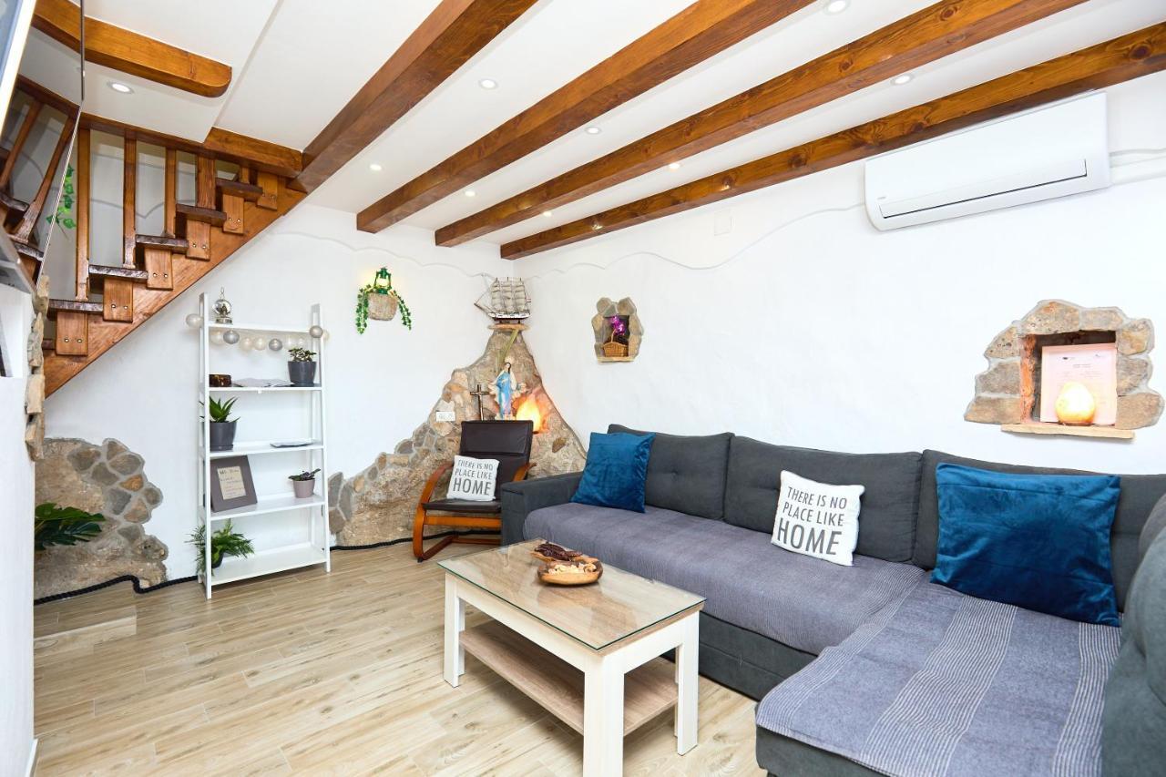 Apartamento Stone House Biskup Babino Polje Exterior foto